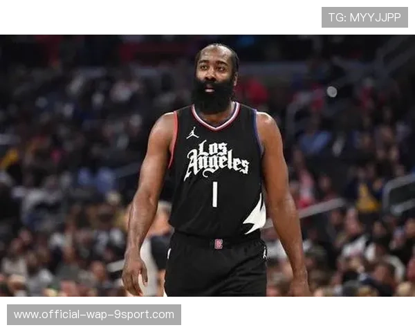 快船更衣室情绪不稳,未来能否迎来逆袭? 快船更衣室情绪不稳,未来能否迎来逆袭?